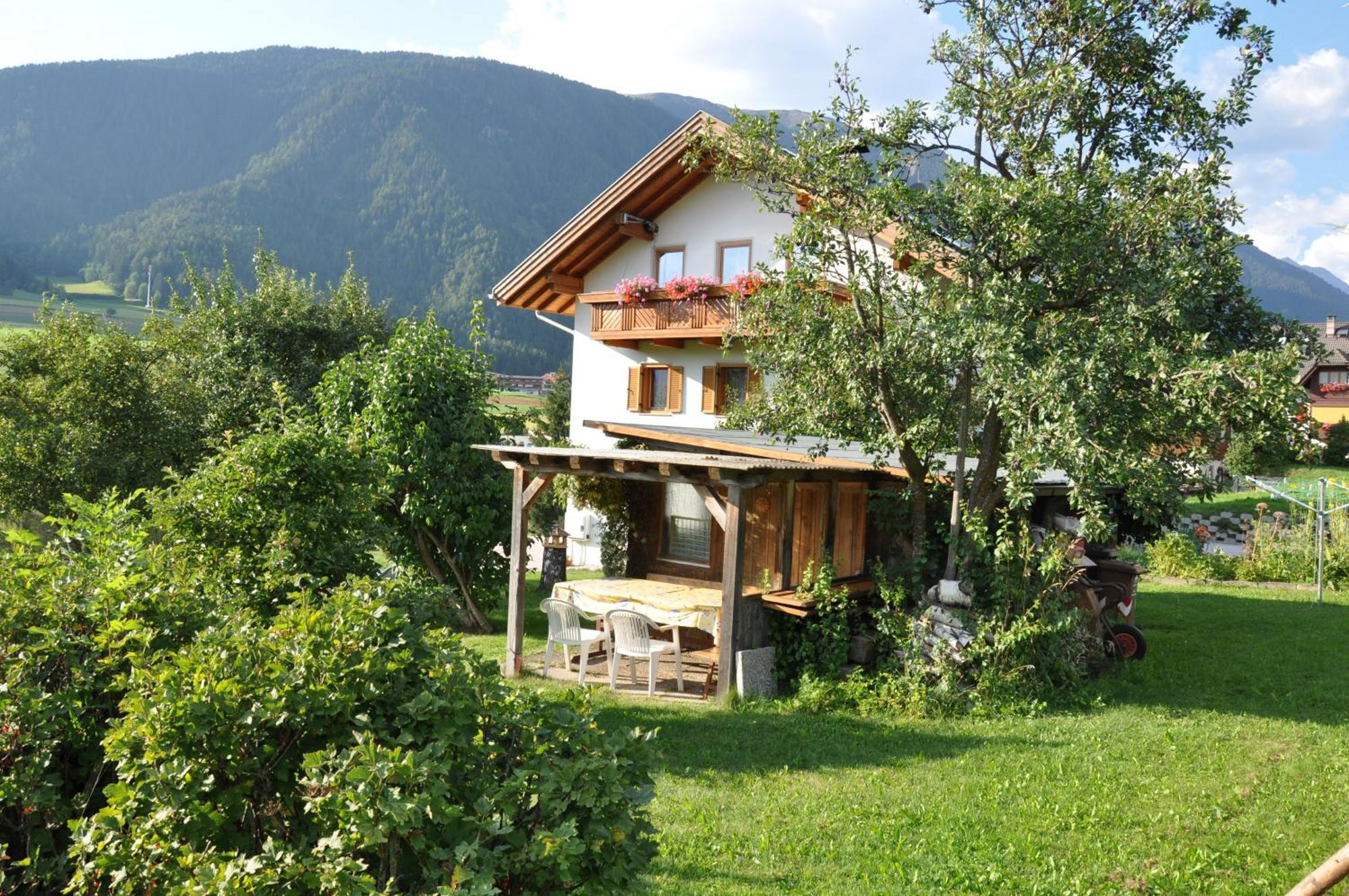 Appartements Wiesenheim Rasun di Sopra Dış mekan fotoğraf
